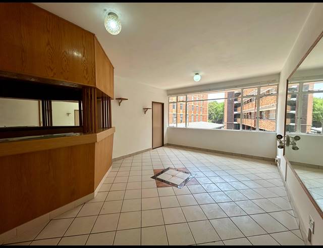 3 BEDROOM APARTMENT FOR SALE IN ARCADIA